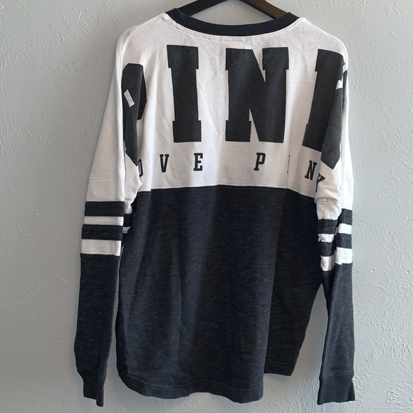 PINK Victoria's Secret Sweaters - Vs varsity crew